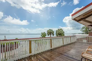 607 Hwy 98, Eastpoint, FL 32328 - Photo 38