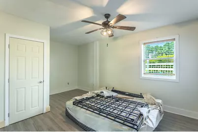 607 Hwy 98, Eastpoint, FL 32328 - Photo 46