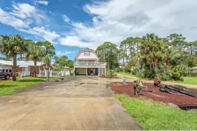 607 Hwy 98, Eastpoint, FL 32328 - Photo 64