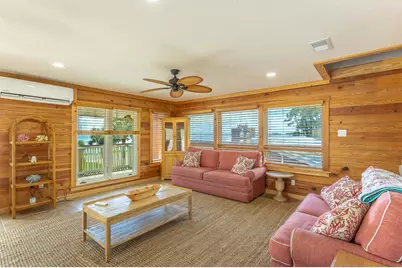 607 Hwy 98, Eastpoint, FL 32328 - Photo 12