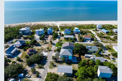175 S Higgins St, Port Saint Joe, FL 32456 - Photo 12