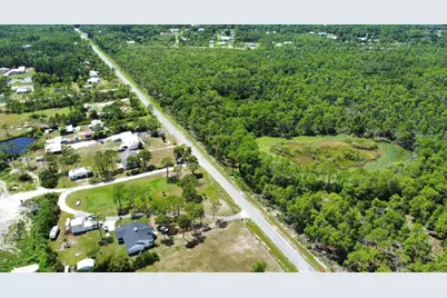 244 Smith St, Eastpoint, FL 32328 - Photo 10