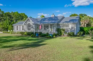 155 Putnal St, Carrabelle, FL 32322 - Photo 4