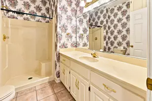 79 S Bay Shore Dr, Eastpoint, FL 32328 - Photo 38