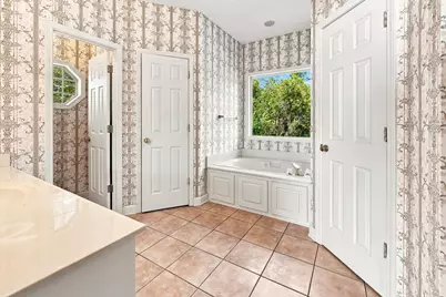 79 S Bay Shore Dr, Eastpoint, FL 32328 - Photo 34