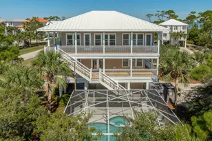 1649 Wayfarers Ct, Saint George Island, FL 32328 - Photo 4