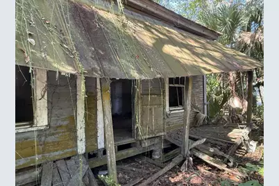 178 11th St, Apalachicola, FL 32320 - Photo 2