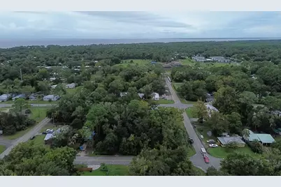 178 11th St, Apalachicola, FL 32320 - Photo 18