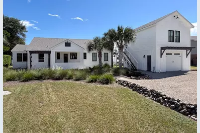 214 Ave C, Apalachicola, FL 32320 - Photo 2