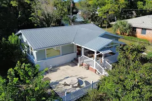 121 Ave D, Apalachicola, FL 32320 - Photo 26