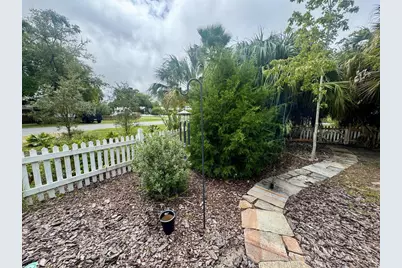 121 Ave D, Apalachicola, FL 32320 - Photo 24