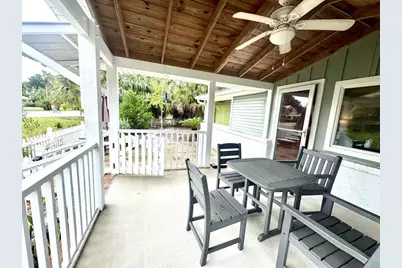 121 Ave D, Apalachicola, FL 32320 - Photo 6