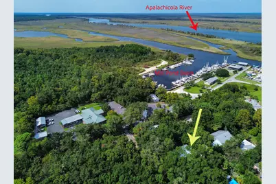 245 7th St, Apalachicola, FL 32320 - Photo 2