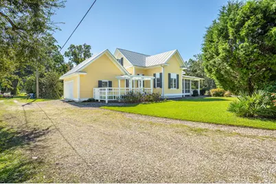 117 8th St, Apalachicola, FL 32320 - Photo 32