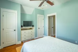 117 8th St, Apalachicola, FL 32320 - Photo 30