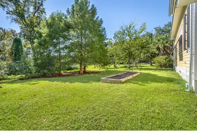 117 8th St, Apalachicola, FL 32320 - Photo 38