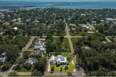 117 8th St, Apalachicola, FL 32320 - Photo 42