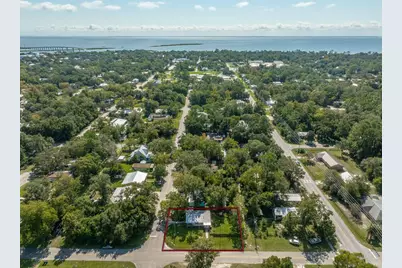 216 11th St, Apalachicola, FL 32320 - Photo 4