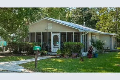 216 11th St, Apalachicola, FL 32320 - Photo 2