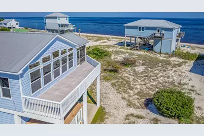 8 Tarpon St, Alligator Point, FL 32346 - Photo 4