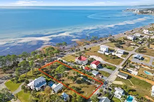 1407 Constitution Dr, Port Saint Joe, FL 32456 - Photo 1