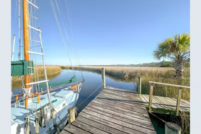 341 Smith Rd, Apalachicola, FL 32320 - Photo 1