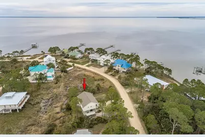 332 E Sawyer St, Saint George Island, FL 32328 - Photo 1
