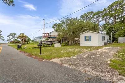 106 Connecticut St, Lanark Village, FL 32323 - Photo 1