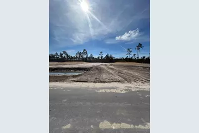 306 Hardy St, Port Saint Joe, FL 32456 - Photo 1