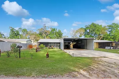 168 N Deer Ave, Wewahitchka, FL 32465 - Photo 1