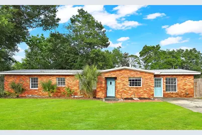 903 Garrison Ave, Port Saint Joe, FL 32456 - Photo 1