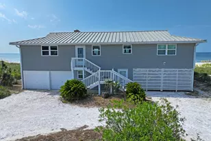 872 E Gorrie Dr, Saint George Island, FL 32328 - Photo 1