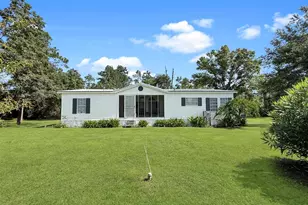 303 Canning Dr, Wewahitchka, FL 32465 - Photo 1