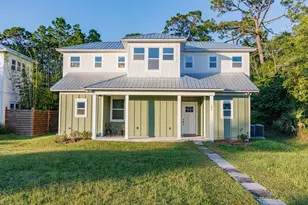 195 14th St, Apalachicola, FL 32320 - Photo 1