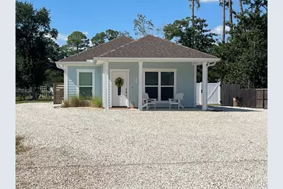 911 20th St, Port Saint Joe, FL 32456 - Photo 1
