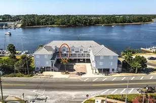 401 St James Ave, Carrabelle, FL 32322 - Photo 1