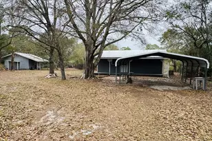 2037 Lighthouse Rd, Carrabelle, FL 32322 - Photo 1