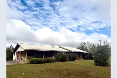 221 Annie Ave, Wewahitchka, FL 32465 - Photo 1