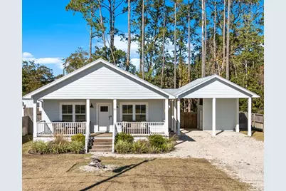 915 20th St, Port Saint Joe, FL 32456 - Photo 1