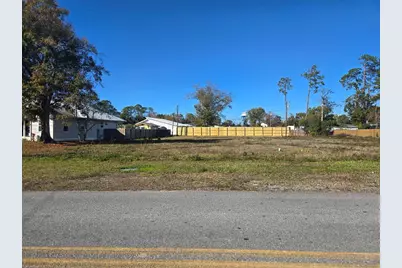 403 16th St, Port Saint Joe, FL 32456 - Photo 1