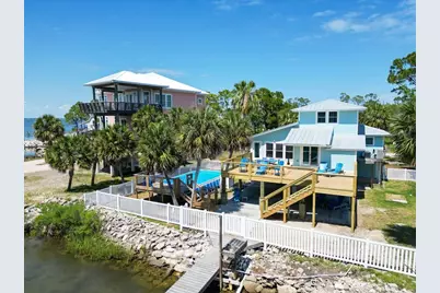 509 W Sawyer St, Saint George Island, FL 32328 - Photo 1