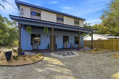 601 W 3rd St, Carrabelle, FL 32322 - Photo 1