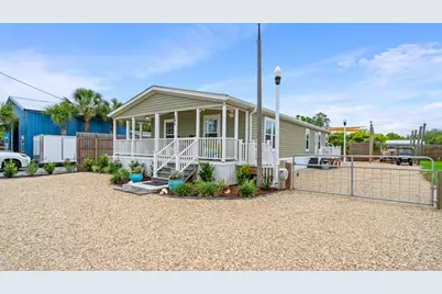 346 Ponce De Leon St, Port Saint Joe, FL 32456 - Photo 1