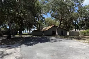 141 N Bay Shr Dr, Eastpoint, FL 32328 - Photo 1