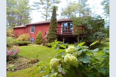 18 Philbrick Rd Wentworth Nh 03282 Mls 4413973 Coldwell Banker