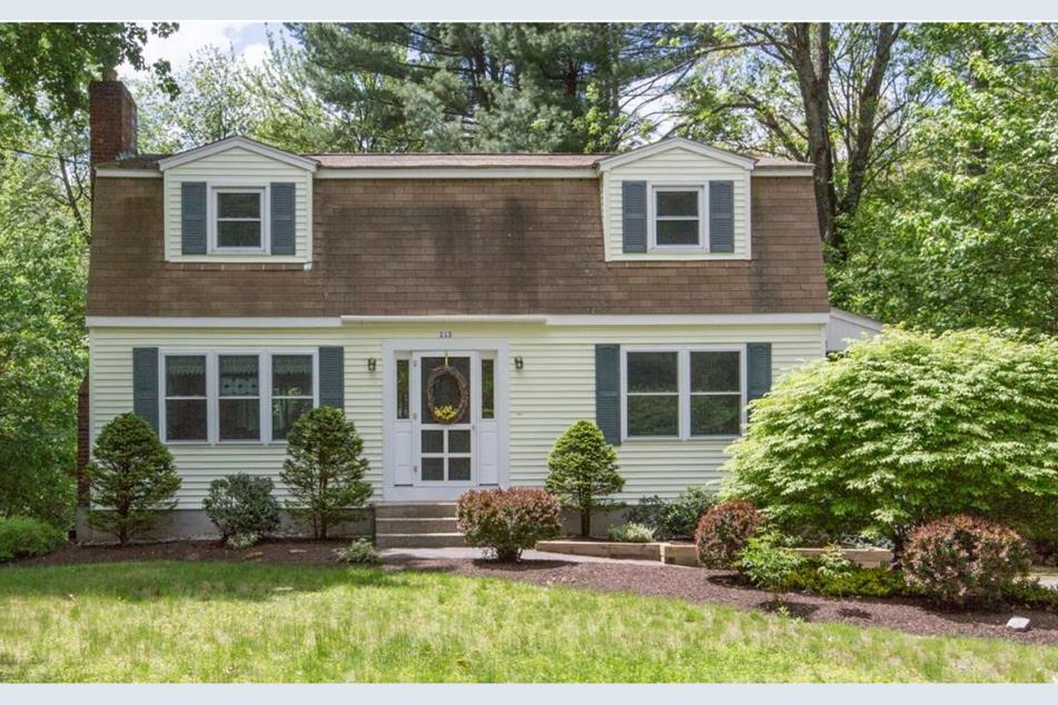 215 High Range Rd, Londonderry, NH 03053 MLS 4492488 Coldwell Banker