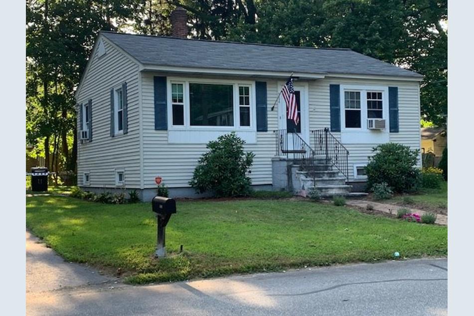 984 Page St, Manchester, NH 03104 MLS 4769075 Coldwell Banker