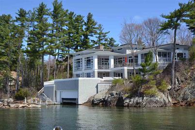 27 Umbrella Point Wolfeboro Nh 03894 Mls 4803031 Coldwell Banker