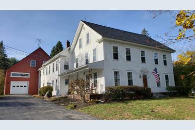 295 S Main St Wolfeboro Nh 03894 Mls 4832283 Coldwell Banker