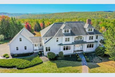 56 Chestnut Hill Rd Amherst Nh 03031 Mls 4834095 Coldwell Banker